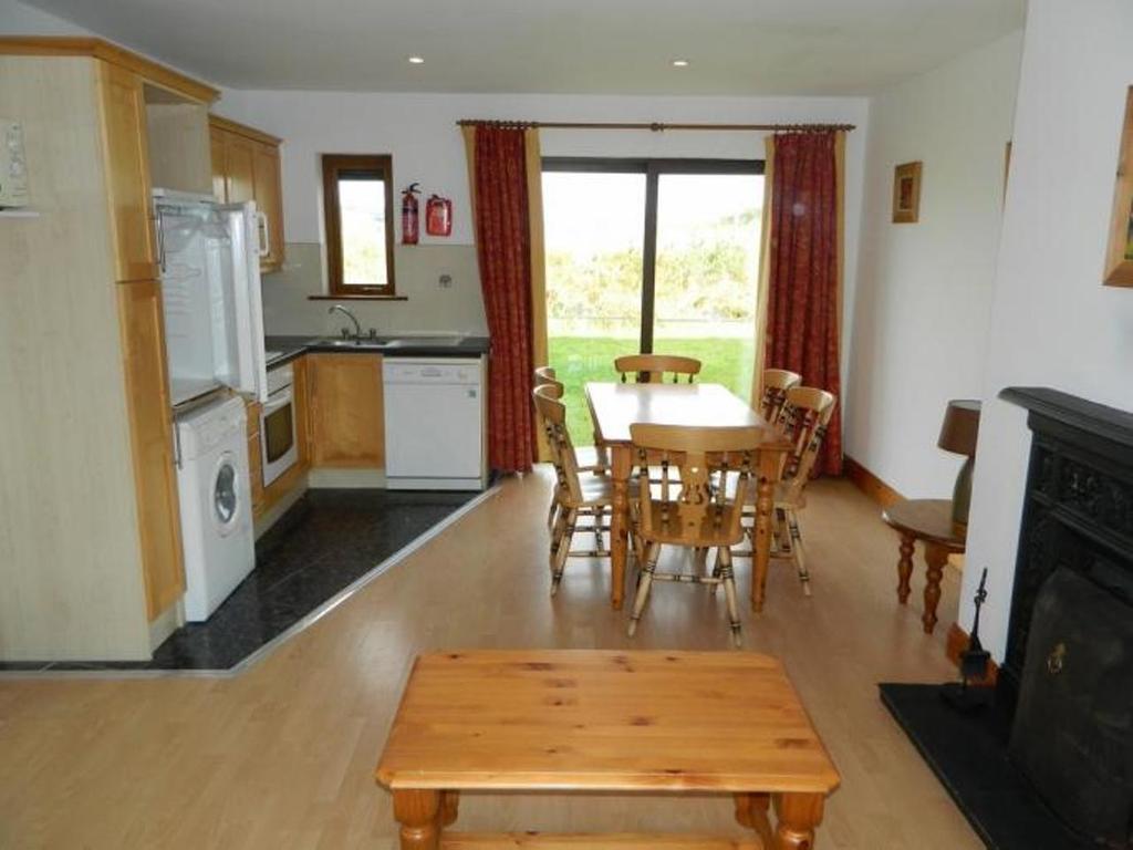 Kinsale Coastal Cottages Garrylucas Eksteriør bilde